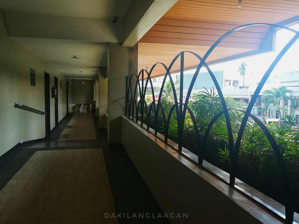 23843366_1491859757516149_4446796528950777057_n