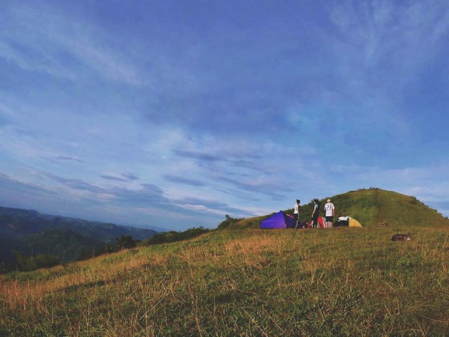 Mt. Naupa - The Best Camping Site in Cebu