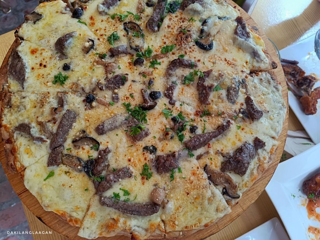 Pinto Art Museum, Everything You Need to Know about this Mediterranean-inspired art museum, Antipolo, Rizal, Philippines, Rizal Cafe, Wagyu Pizza